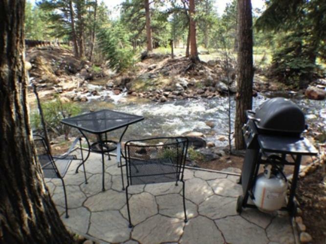 Swiftcurrent Lodge Estes Park Exterior photo